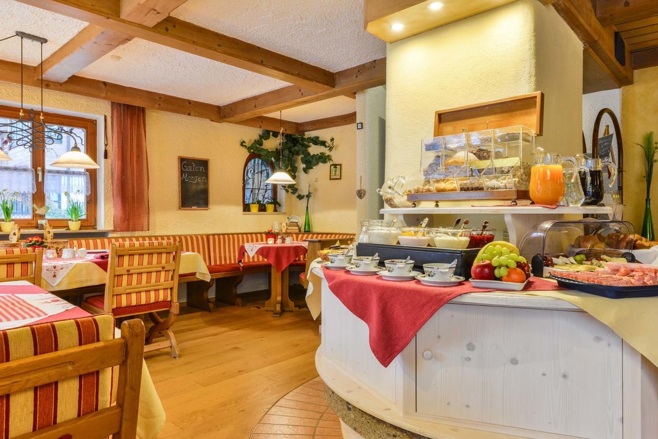 Ferienhotel Hahn Garni روهبولدنغ المظهر الخارجي الصورة